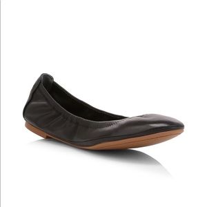 NWOB Tory Burch Eddie Leather Ballet Flats size 8